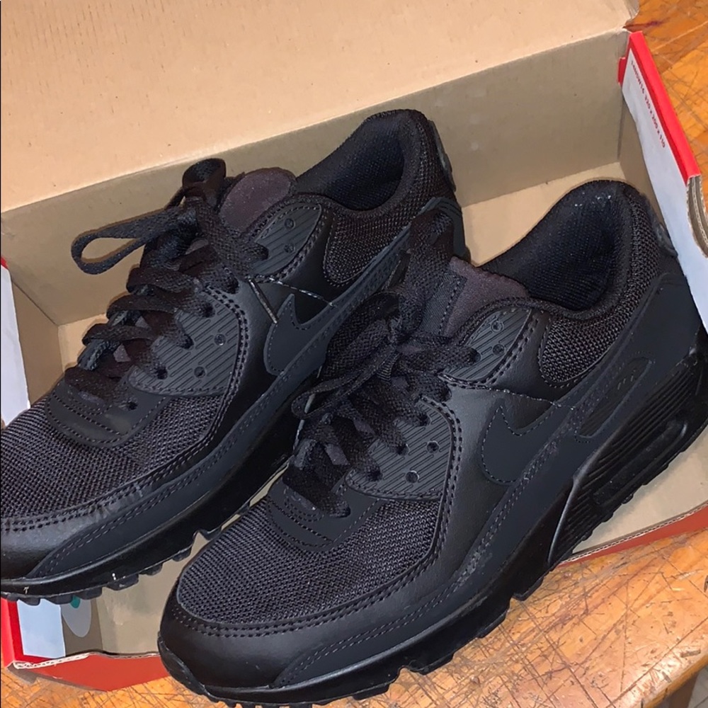 NIKE AIR MAX 90 BLACK 🔥